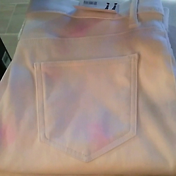 Time and Tru Denim - plus sz stretch jeans